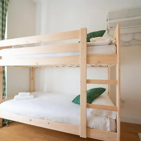 Apartamento En El Barrio De La Alameda De Hercules